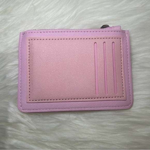 New Small Hello Kitty Wallet - Picture 2 of 2